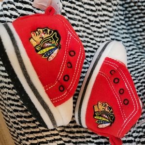 Chicago Blackhawks infant booties